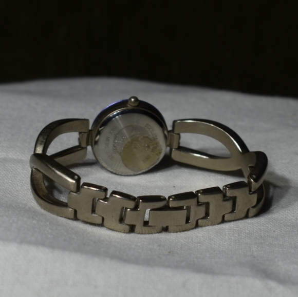 Cache Cuff Bracelet Quartz Watch - Picture 2 of 9